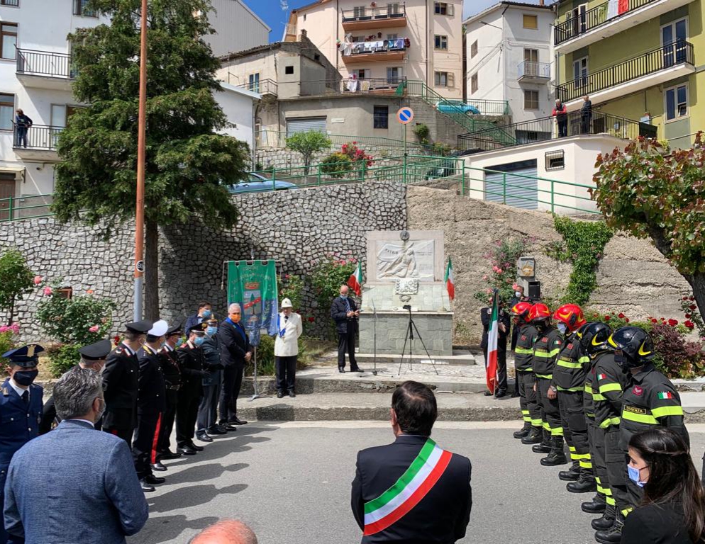 La Festa della Repubblica a San Giovanni in Fiore: premiate le forze dell’ordine impegnate nell’emergenza Covid-19