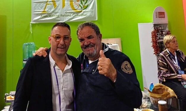 Il pane artigianale di Angelo Meringolo è intervenuto anche nella recente Festa del Pane di Altomonte