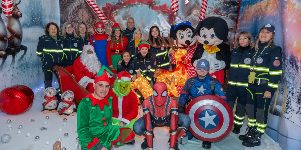 COMUNICATO STAMPA  IL VILLAGGIO DI BABBO NATALE CONQUISTA CUORI E COMUNITÀ: A FILADELFIA IL NATALE DIVENTA MAGIA CONDIVISA