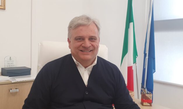 COMUNICATO STAMPA  VERSO LE COMUNALI, “MONTEPAONE RIPARTE”: «AL VOTO CON UNA SOLA LISTA, DEMOCRAZIA FERITA, MA DECIDE LA PARTECIPAZIONE»