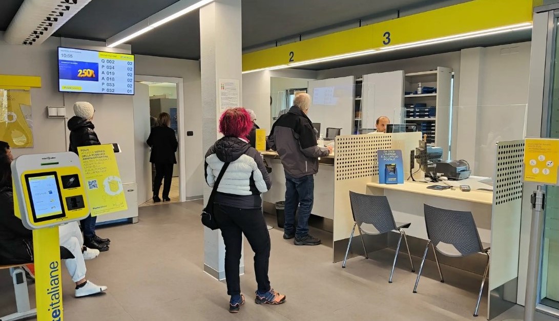 POSTE ITALIANE: ESTESO A 390 UFFICI POSTALI CALABRESI IL SERVIZIO DI PRENOTAZIONE DELLE PRESTAZIONI SANITARIE